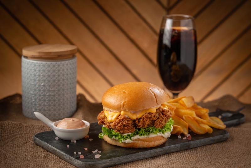 Crunchy Chicken Burger Menu 