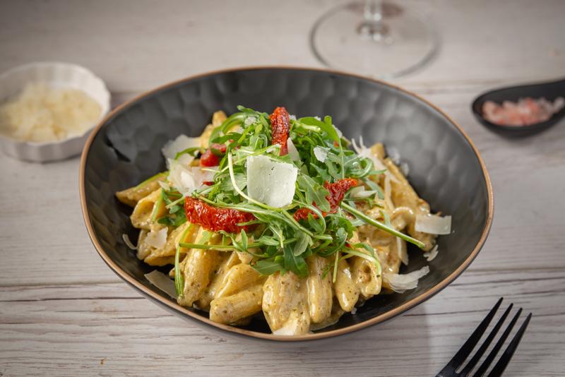 Paste cu Pesto si Rosii Uscate