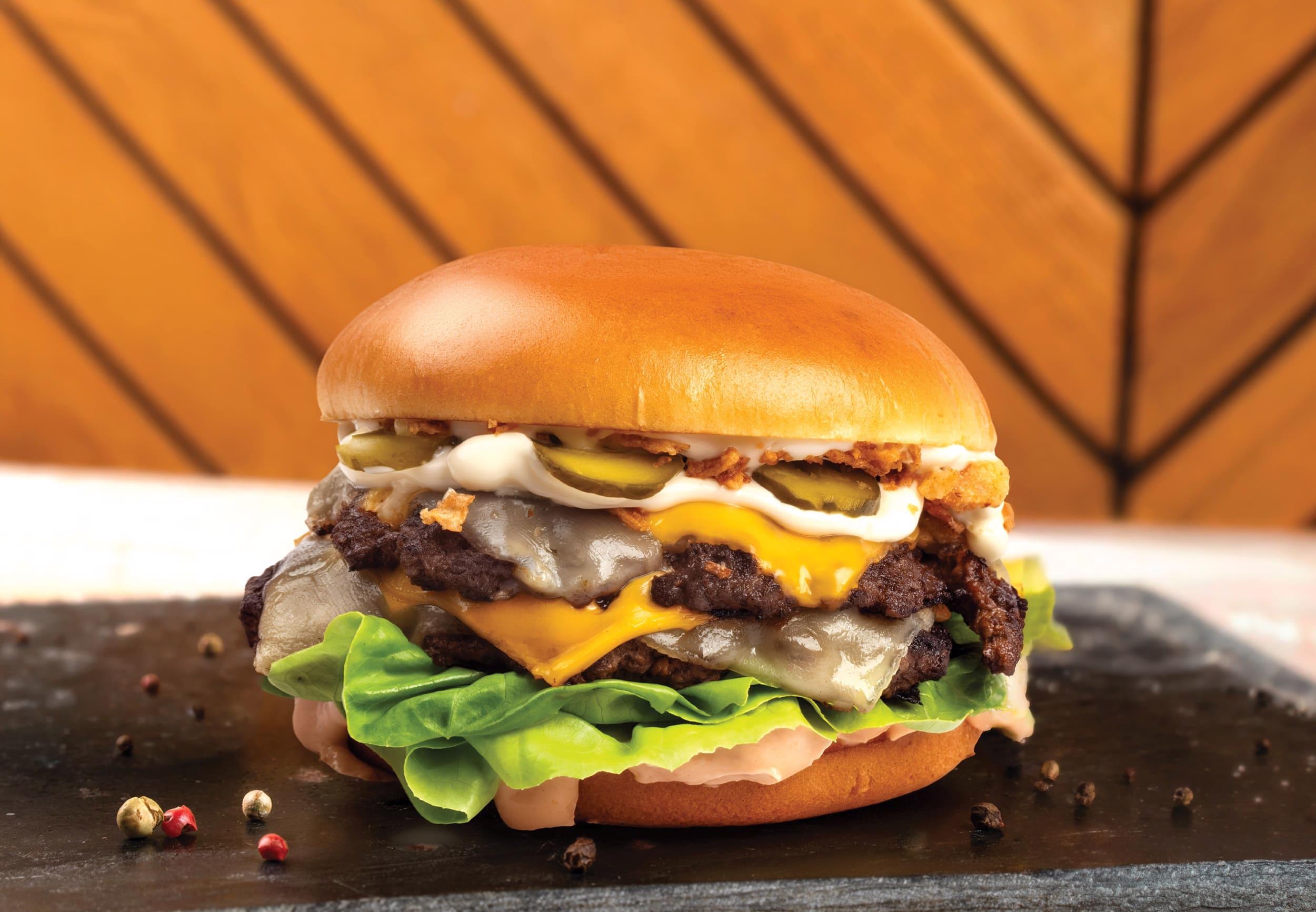 Double Smashed Cheeseburger